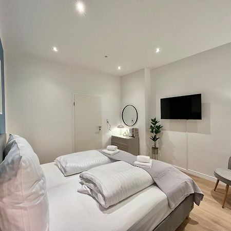 Shiny Homes - Elegant City Apartments Bielefeld Esterno foto