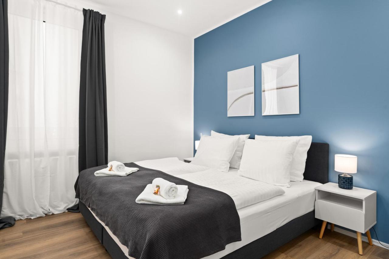 Shiny Homes - Elegant City Apartments Bielefeld Esterno foto
