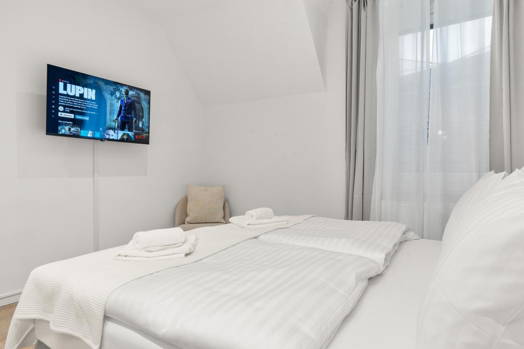 Shiny Homes - Elegant City Apartments Bielefeld Esterno foto